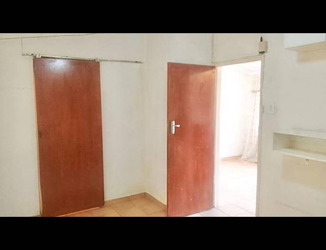 1 BEDROOM HOUSE FOR SALE IN NORTHDALE